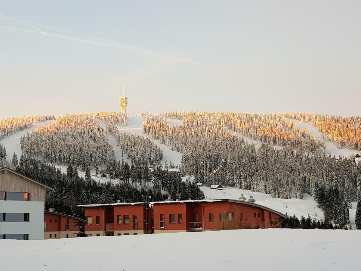 Loucna Pod Klinovcem 120/3 Lägenhet Exteriör bild